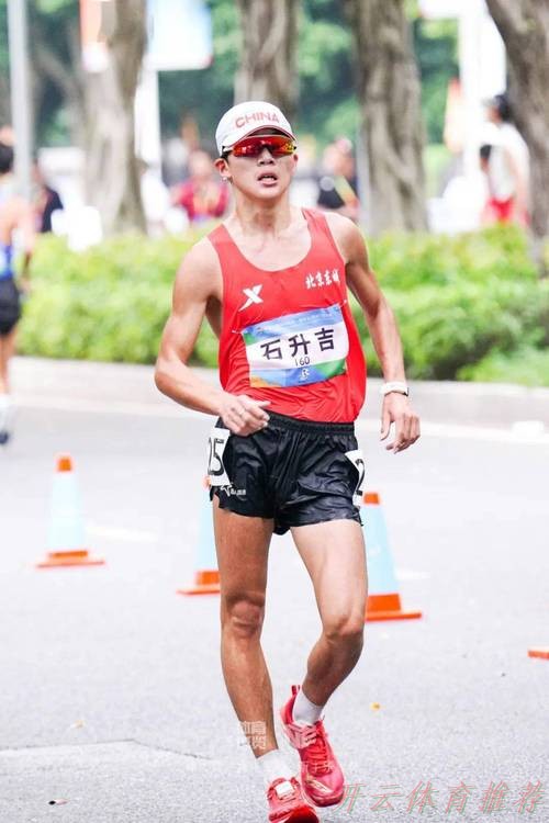 开云体育链接：杨家玉搭档石升吉收获马拉松竞走混合接力冠军