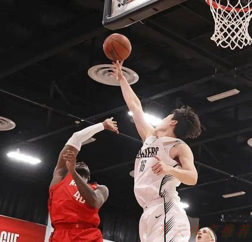 开云体育最新网址：开拓者22分大逆转终结雷霆8连胜，杨瀚森遭弃用连场